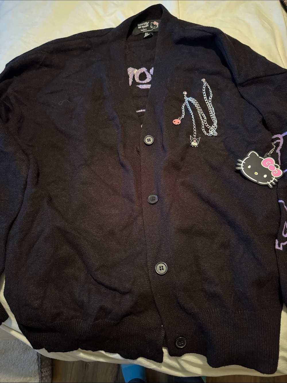 Hello Kitty sweater size M